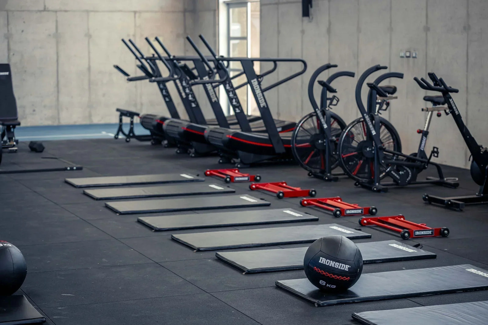 Canada’s Fitness Industry Outlook for 2025: Trends, Opportunities, and Expert Tips