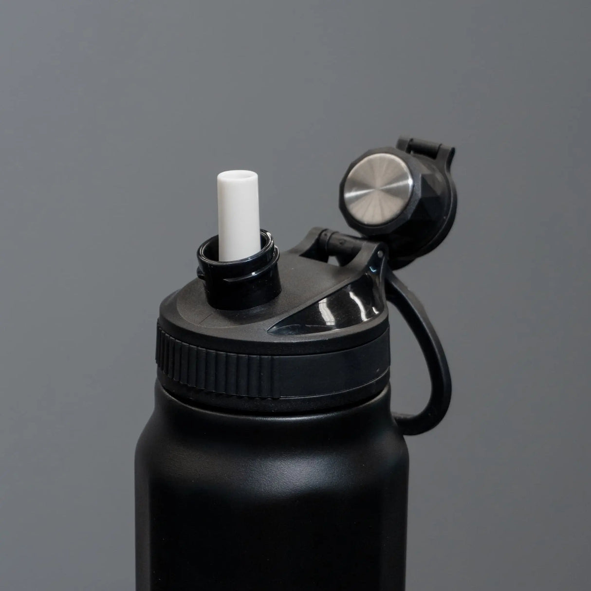 IRONSIDE Insulated Water Bottle Training Accessories IRONSIDE FITNESS CANADA