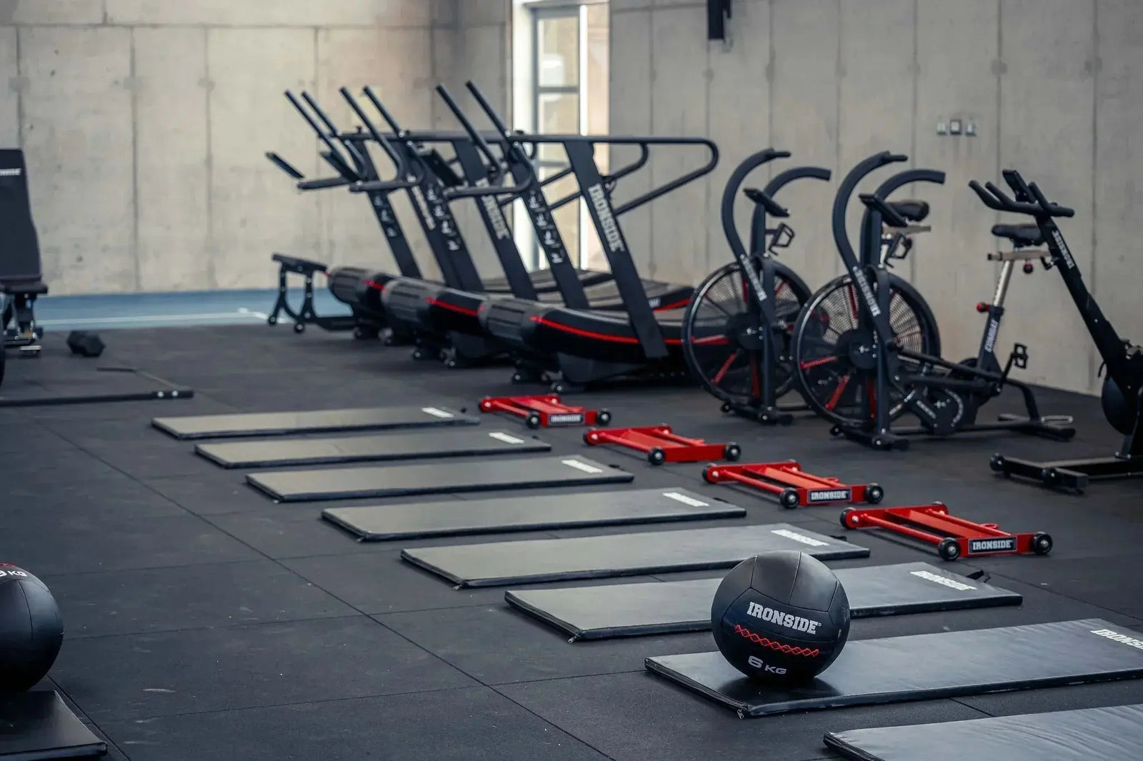Canada’s Fitness Industry Outlook for 2025: Trends, Opportunities, and Expert Tips Ironside Fitness Canada
